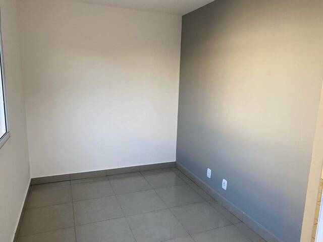 Casa para Venda em Rio das Pedras - 5