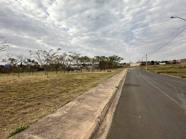 #374 - Terreno para Venda em Rio das Pedras - SP - 3