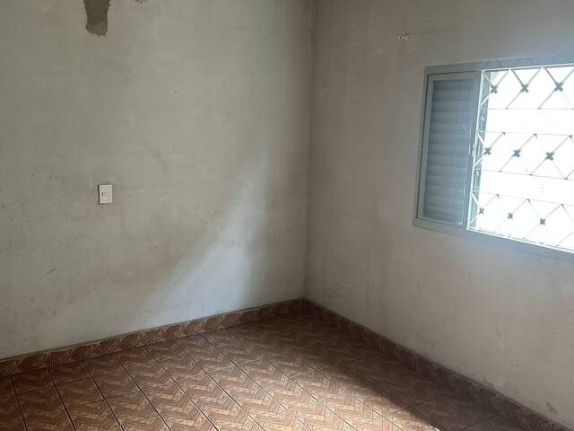 Casa para Venda em Rio das Pedras - 5