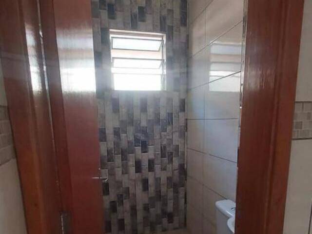 Casa para Venda em Rio das Pedras - 4