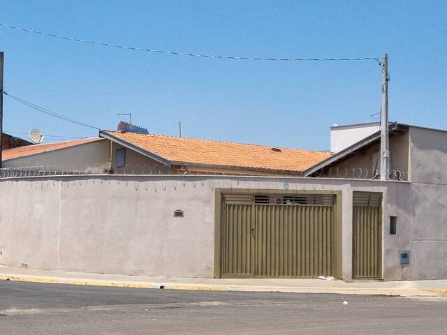 #406 - Casa para Venda em Rio das Pedras - SP