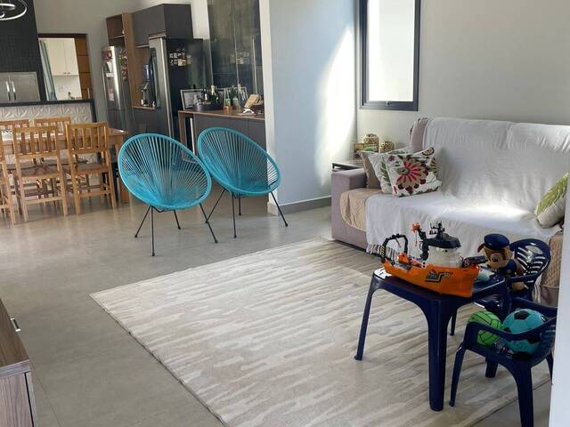 Apartamento para Venda em Rio das Pedras - 3